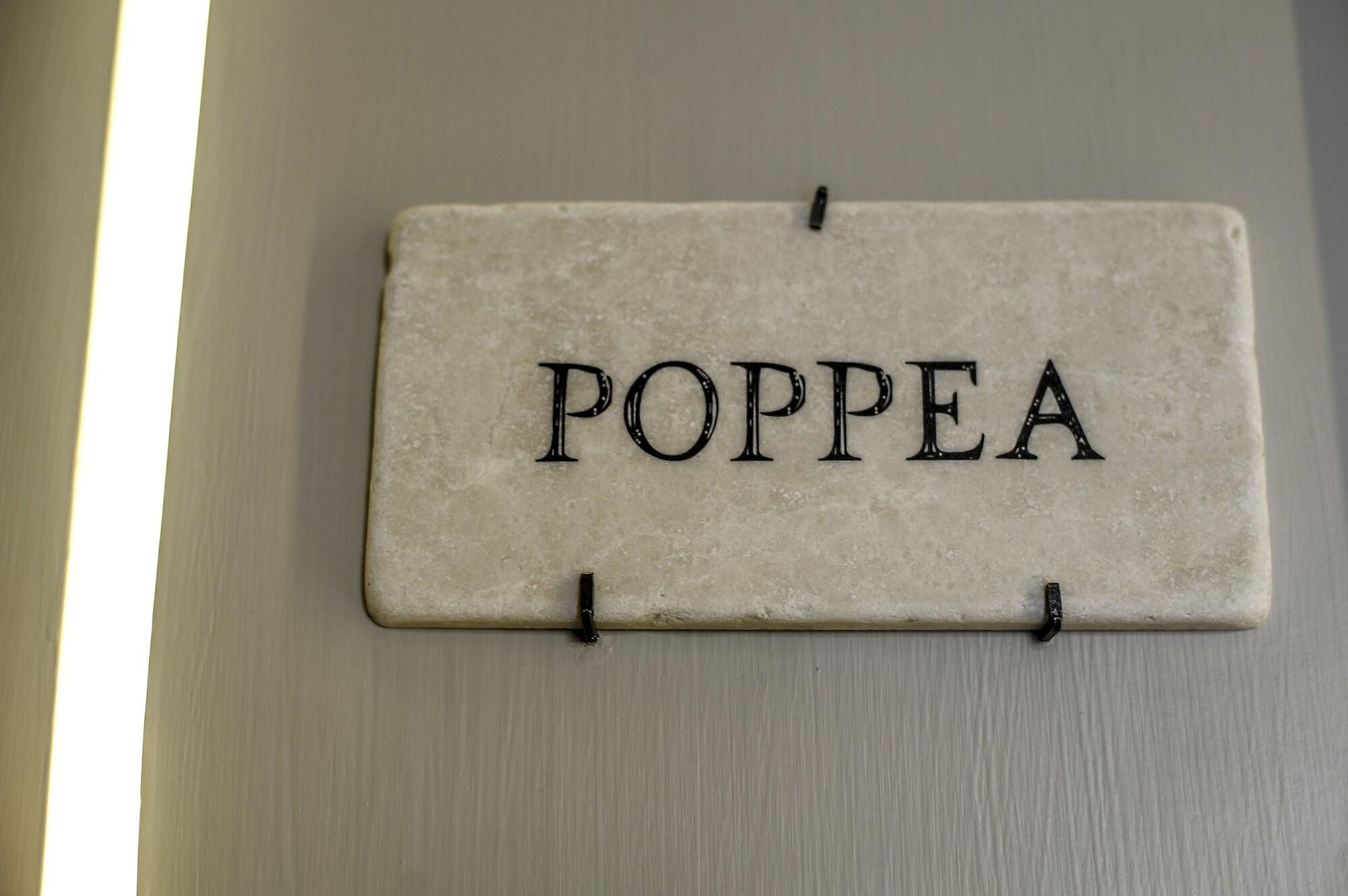 The Roman Empire Guesthouse Экстерьер фото