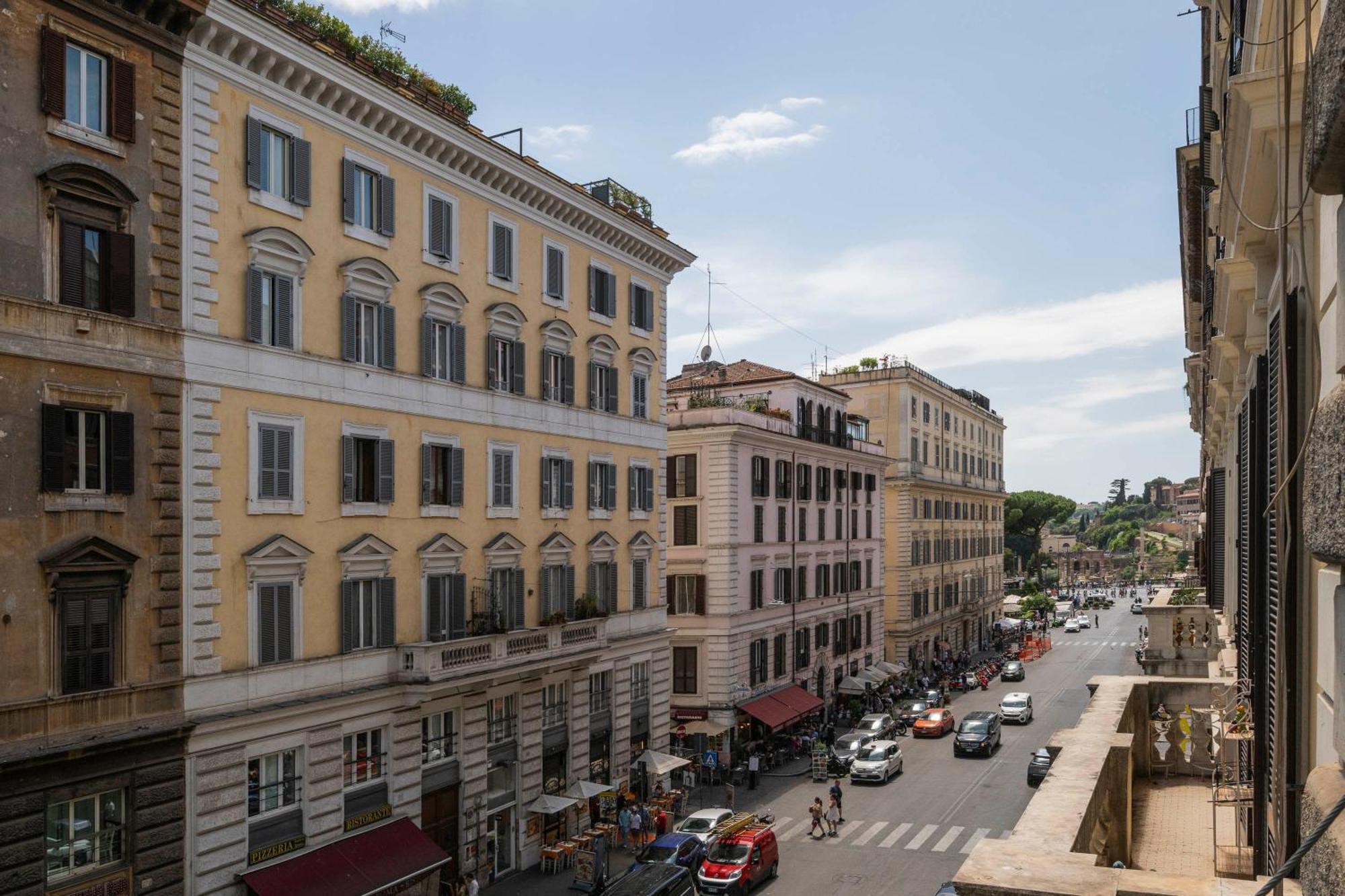 The Roman Empire Guesthouse Экстерьер фото